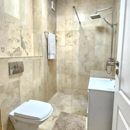 Apartament Stilat Si Confortabil Διαμέρισμα Κλουζ-Ναπόκα